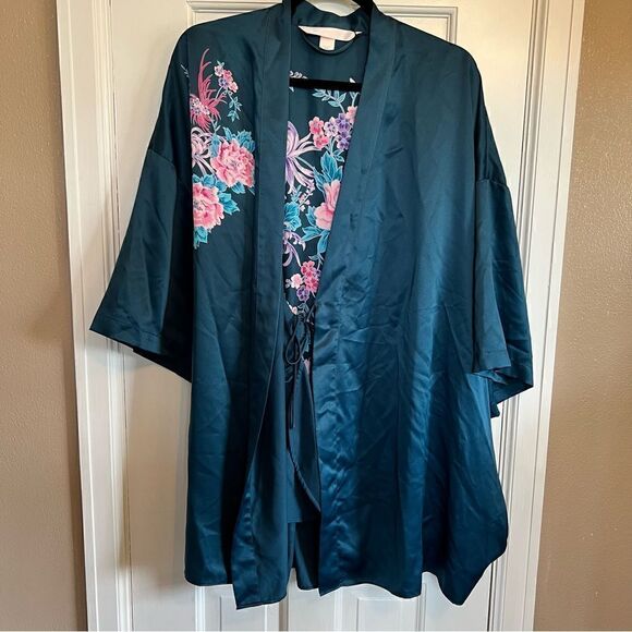Victoria’s Secret teal floral O/S kimono Robe - Picture 5 of 7